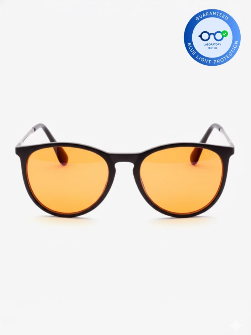Blaulichtbrille mit schwarzem rundem Gestell und orangen Gläsern